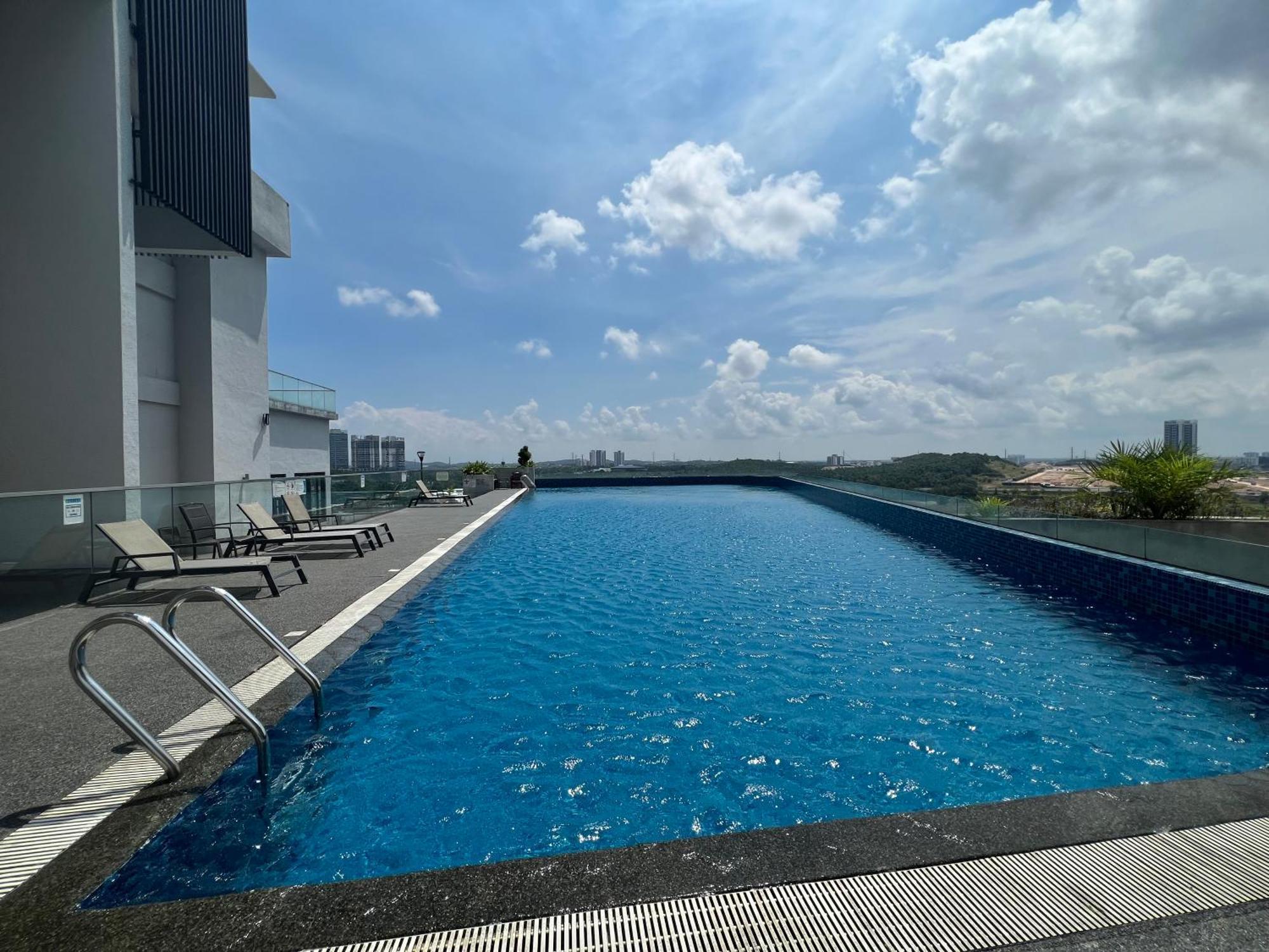 Apartamento Walk To Legoland, D'Pristine Medini Nusajaya  Exterior foto