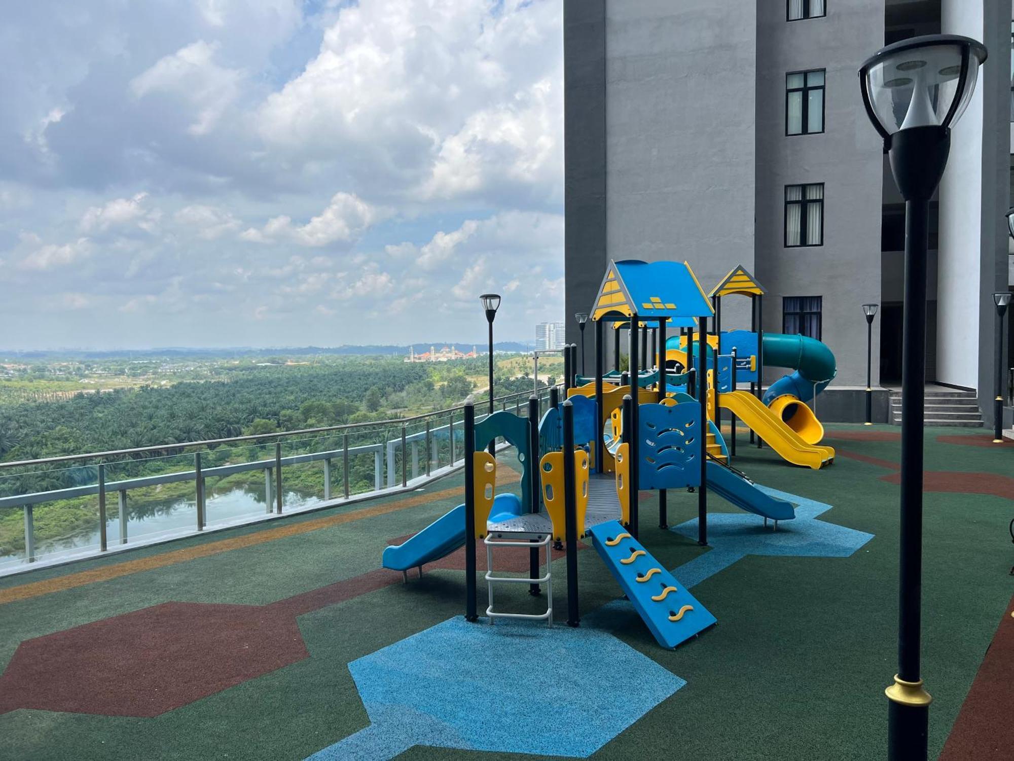 Apartamento Walk To Legoland, D'Pristine Medini Nusajaya  Exterior foto